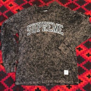 NWOT Acid washed Supreme long sleeve jersey shirt